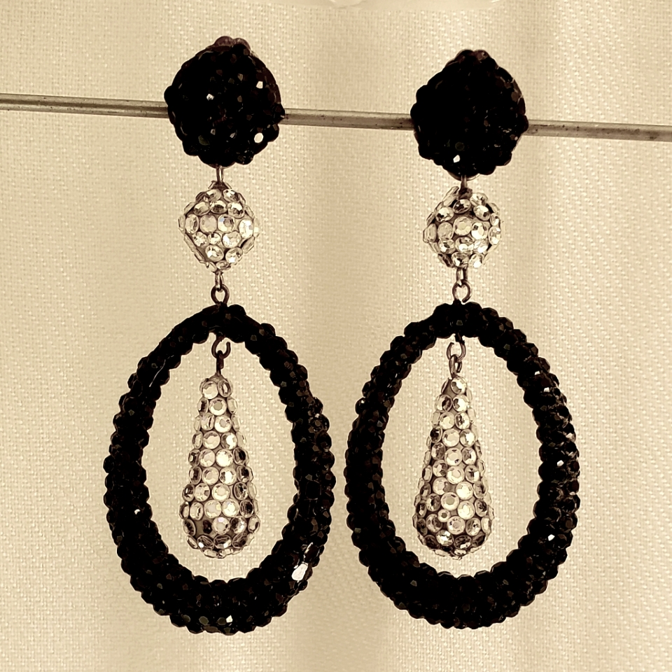Vintage 80's Richard Kerr Dangle Rhinestone Crystals Clip-On Designer Earrings
